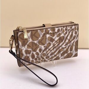 Michael Kors Wallet Wristlet Camel Multi Color